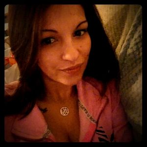 Meet your Posher, Alyssa